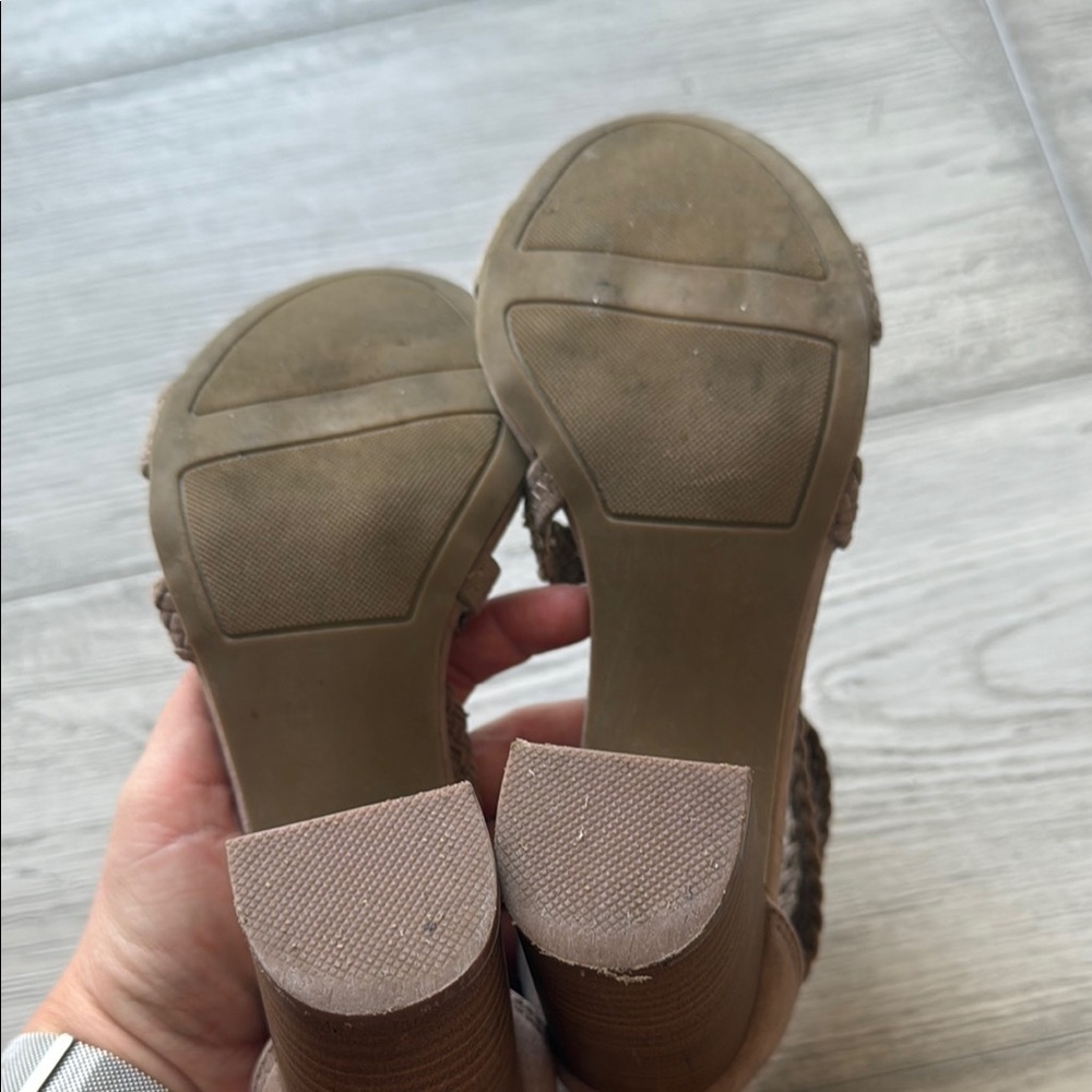 Nude Block Heel Sandals with Crisscross Straps - Picture 5 of 6